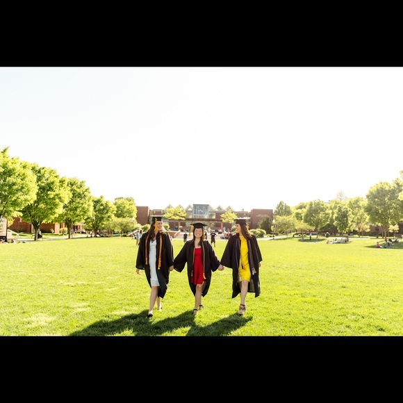 Meet the Posher - Picture 5 of 5